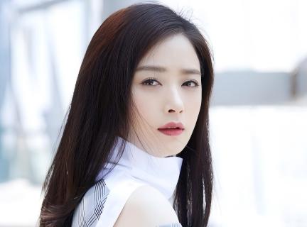 蒋欣：实力派女演员的璀璨星途，商业合作新机遇，电话13924088358